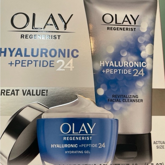Olay Regenerists Hyaluronic + Peptide 24 Hydrating Gel +  face cleanser set $55 - Picture 2 of 3